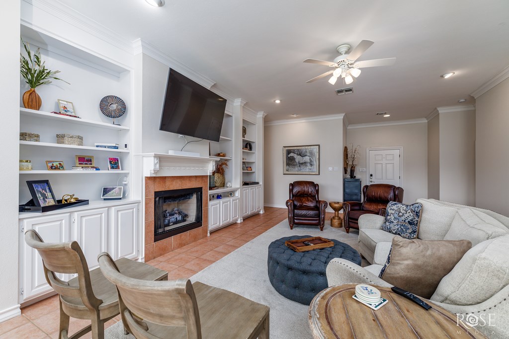 2105 Valleyview Dr Property Photo 10