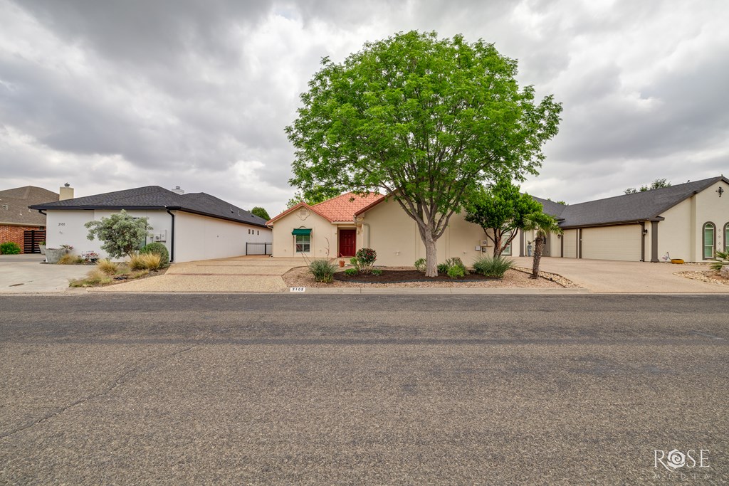 2105 Valleyview Dr Property Photo 14