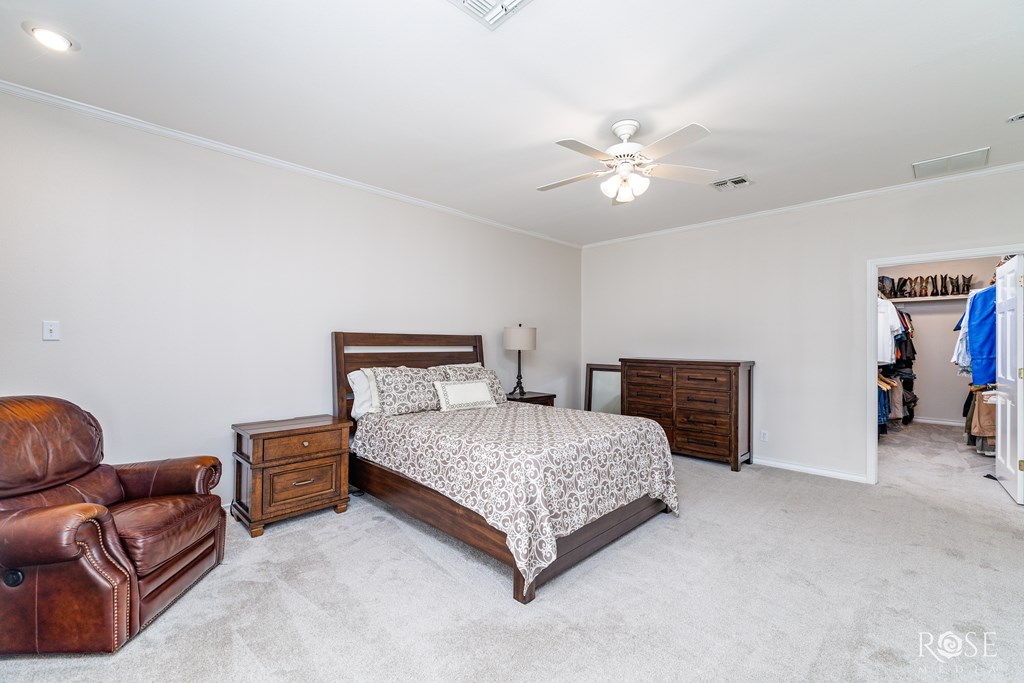 2105 Valleyview Dr Property Photo 25