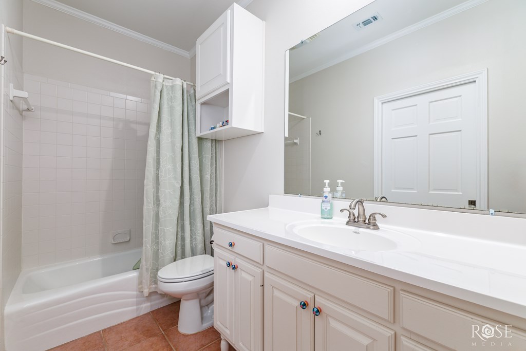 2105 Valleyview Dr Property Photo 29