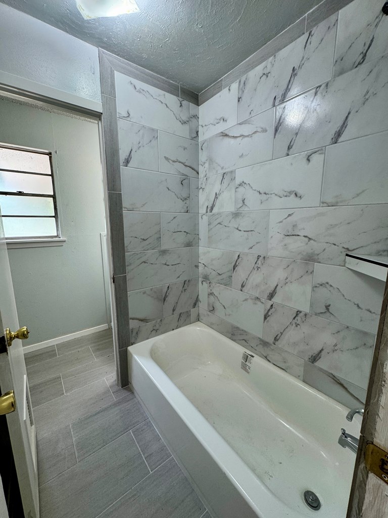 1025 Linda Lee Dr Property Photo 11