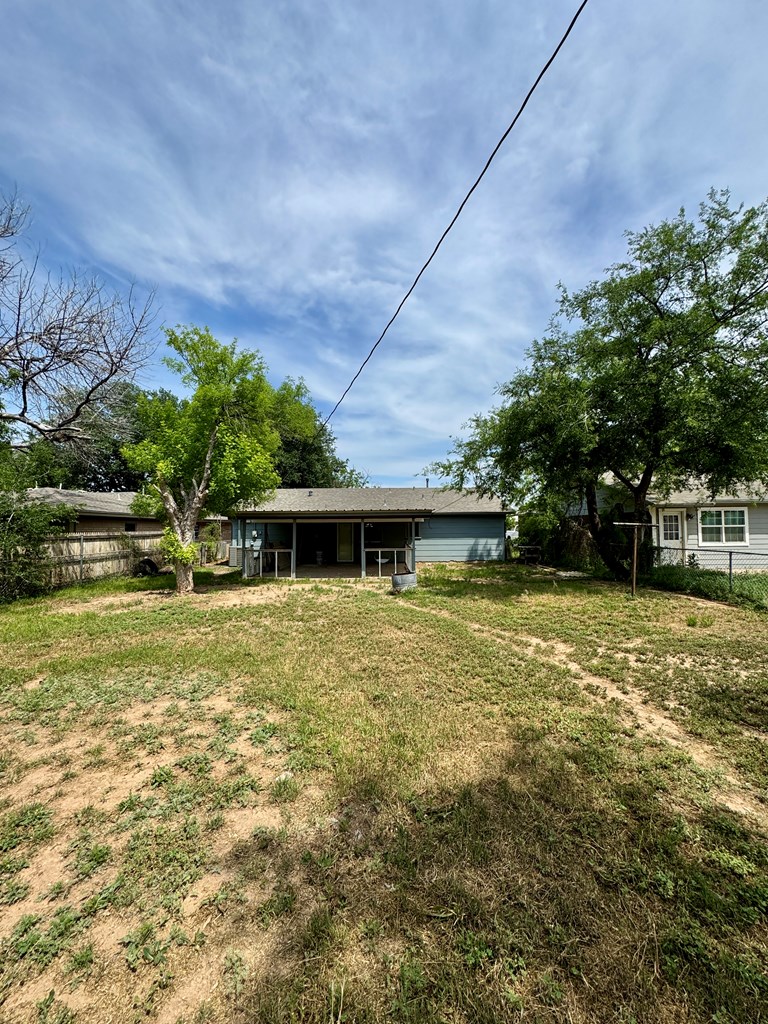 1025 Linda Lee Dr Property Photo 23