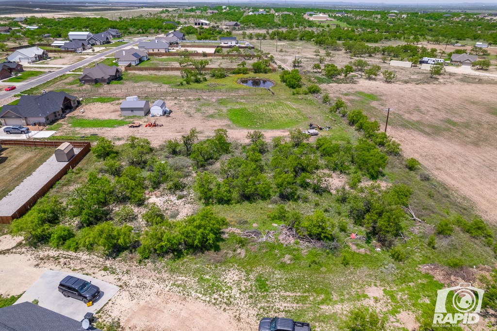 4636 Cheetah Run Property Photo 42
