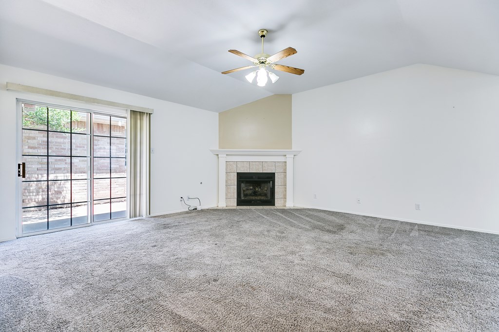 5236 Coral Way Property Photo 11