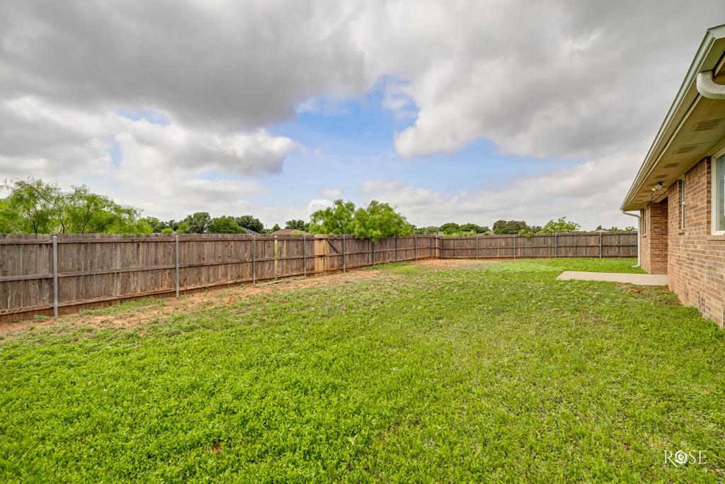 4506 Oak Grove Blvd Property Photo 17
