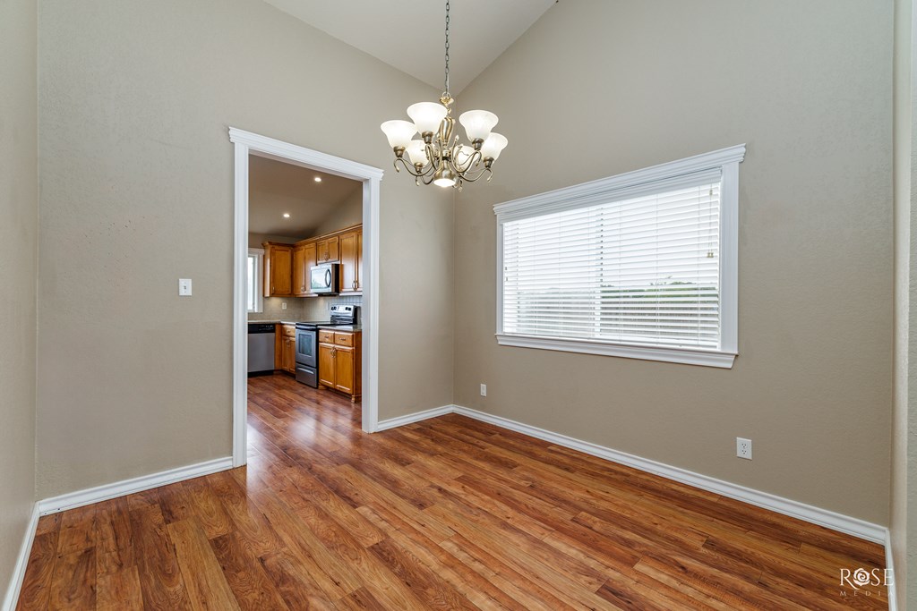 4506 Oak Grove Blvd Property Photo 19