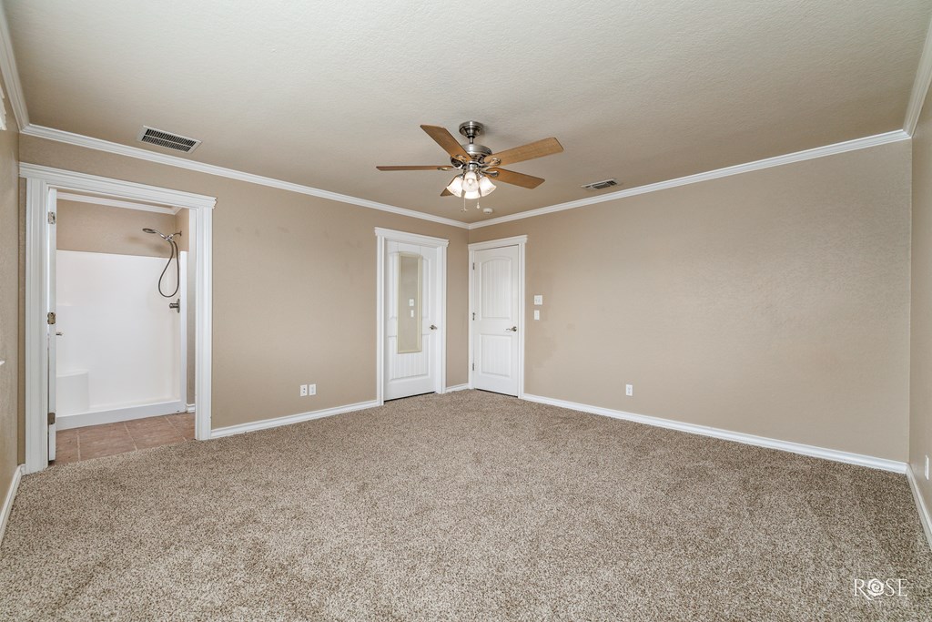 4506 Oak Grove Blvd Property Photo 22