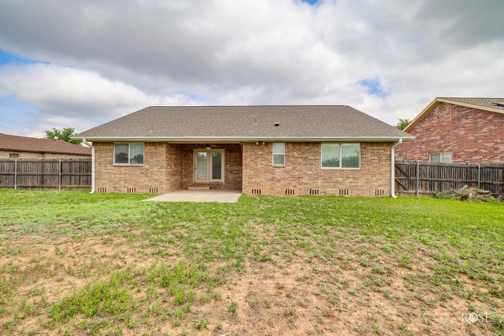 4506 Oak Grove Blvd Property Photo 24