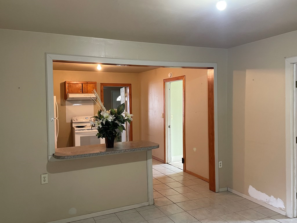 2702 Forest Park Ave Property Photo 11