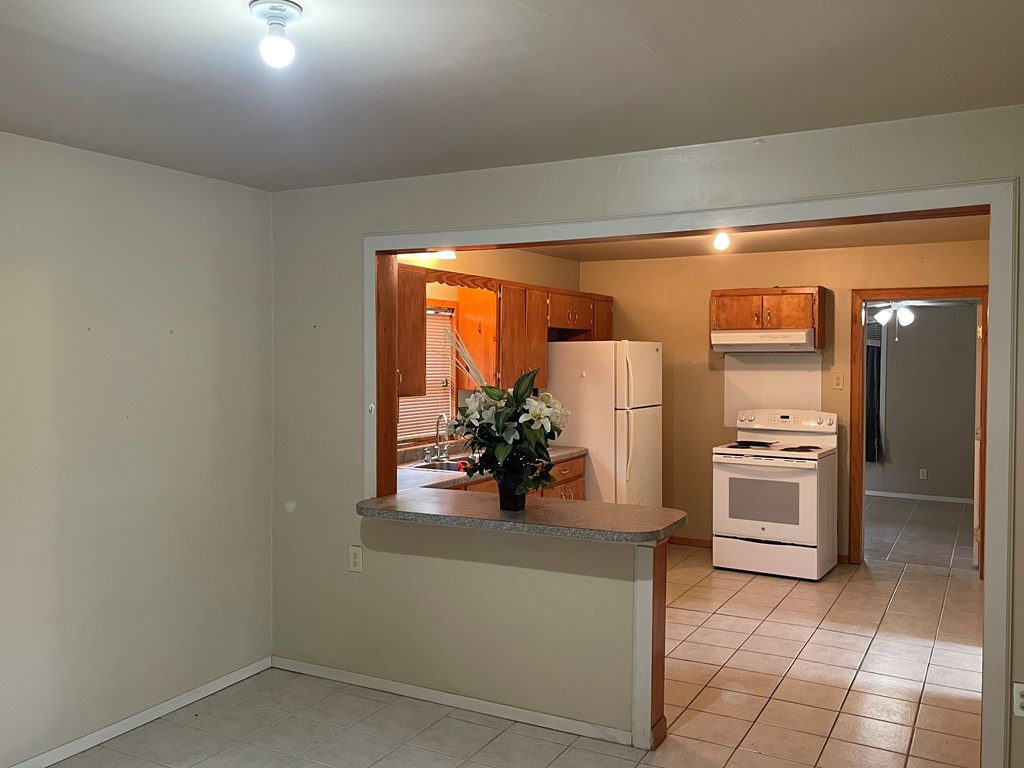 2702 Forest Park Ave Property Photo 12