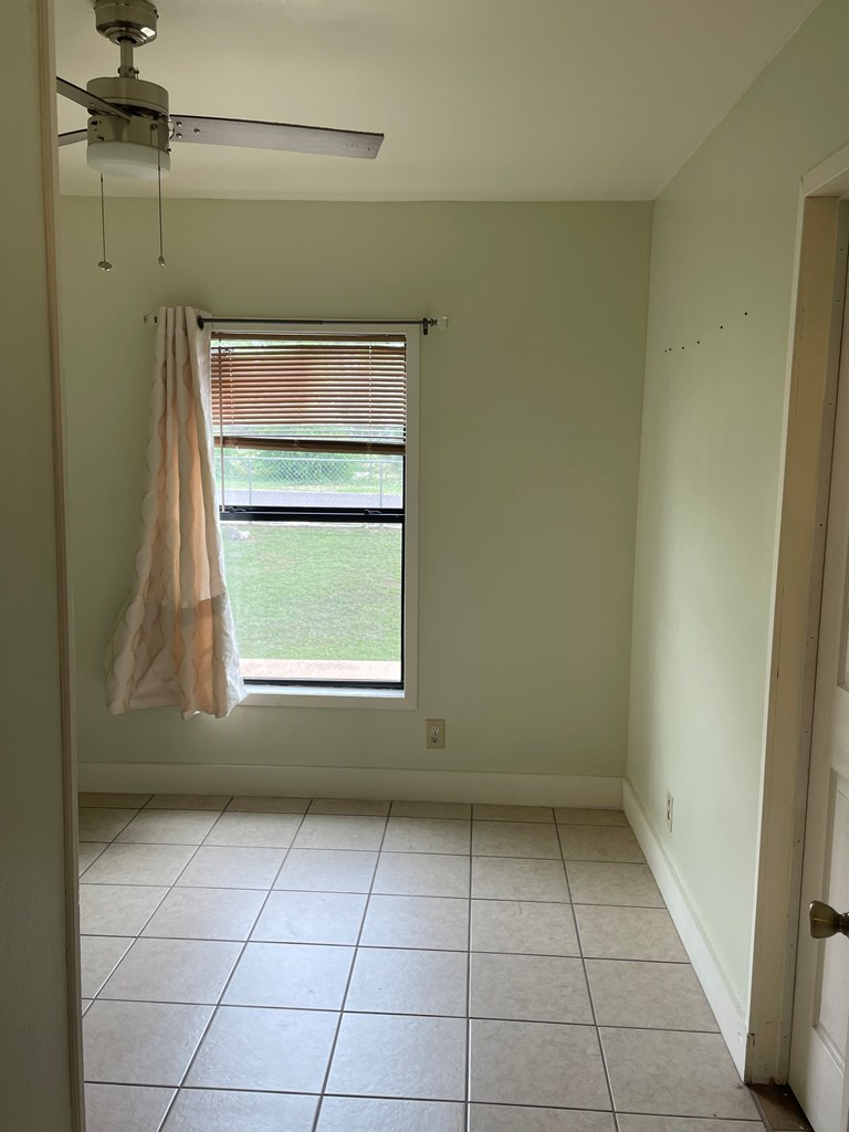 2702 Forest Park Ave Property Photo 16