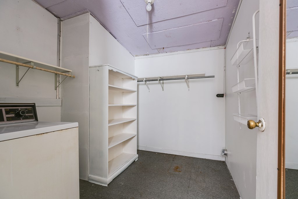 1307 East Ave Property Photo 29