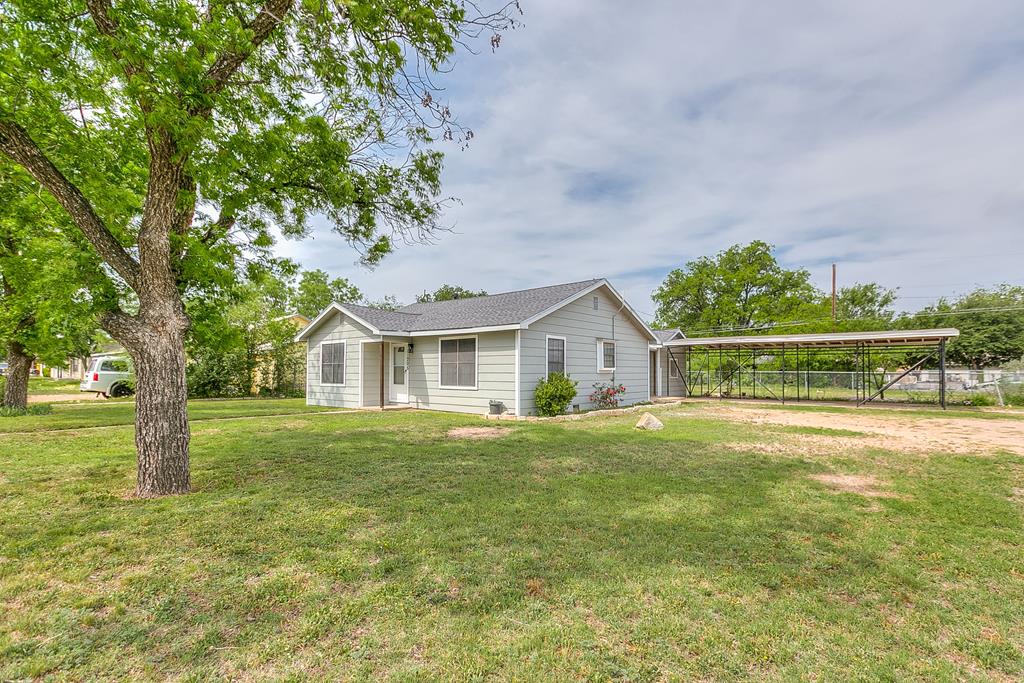 1205 S Bell St Property Photo 1