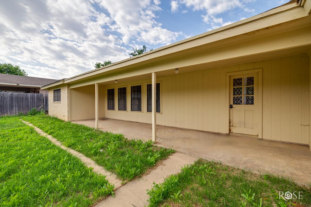 3618 Willowbrook Dr Property Photo 15