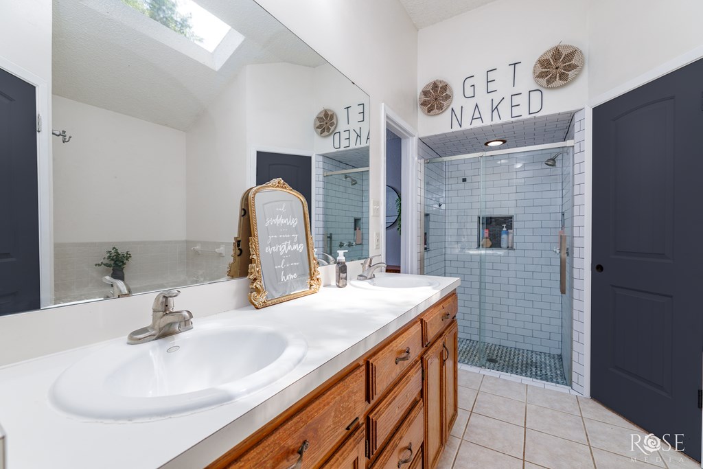 4702 Scarlet Oak Dr Property Photo 12