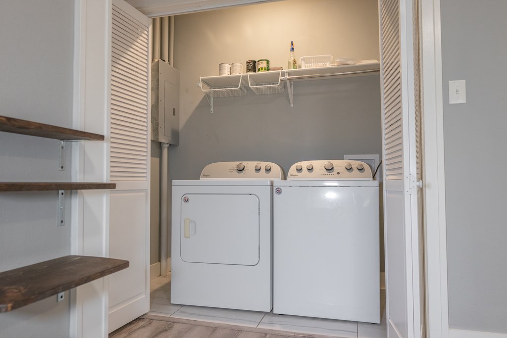 1905 Live Oak St Property Photo 15