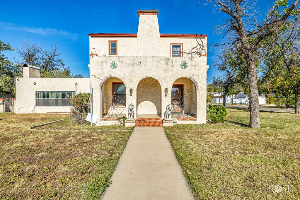 2318 Dallas St Property Photo 2
