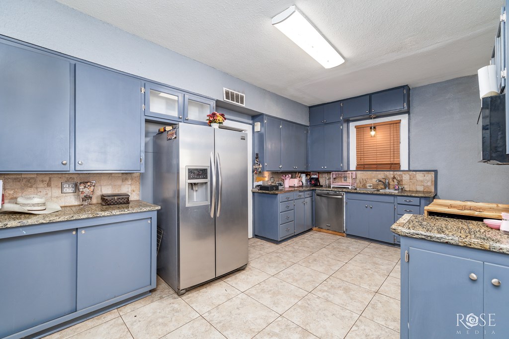 2318 Dallas St Property Photo 14