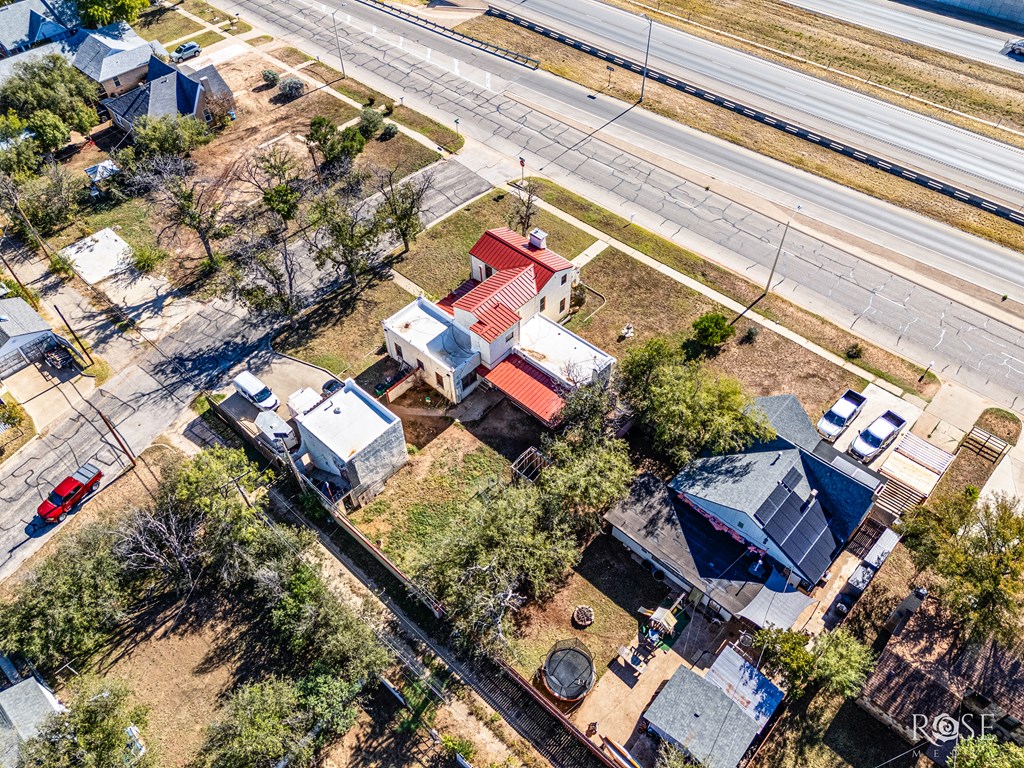 2318 Dallas St Property Photo 41