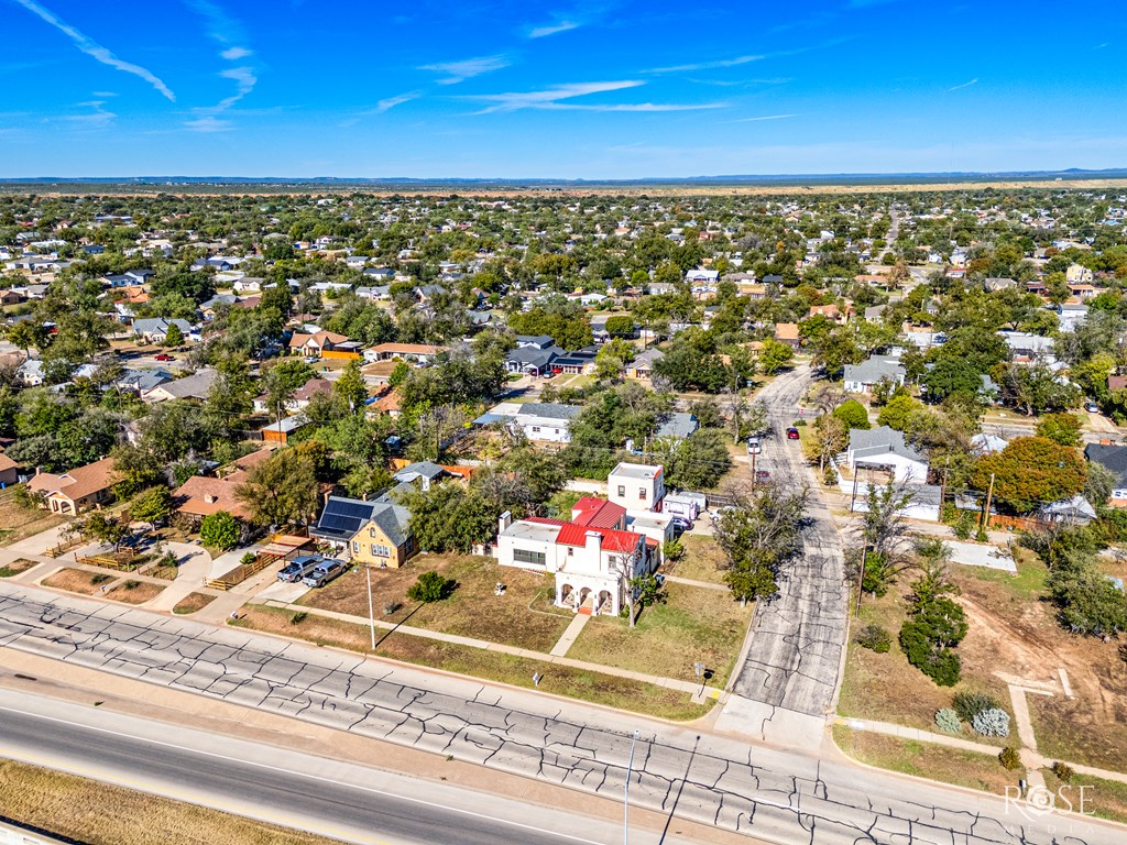 2318 Dallas St Property Photo 42