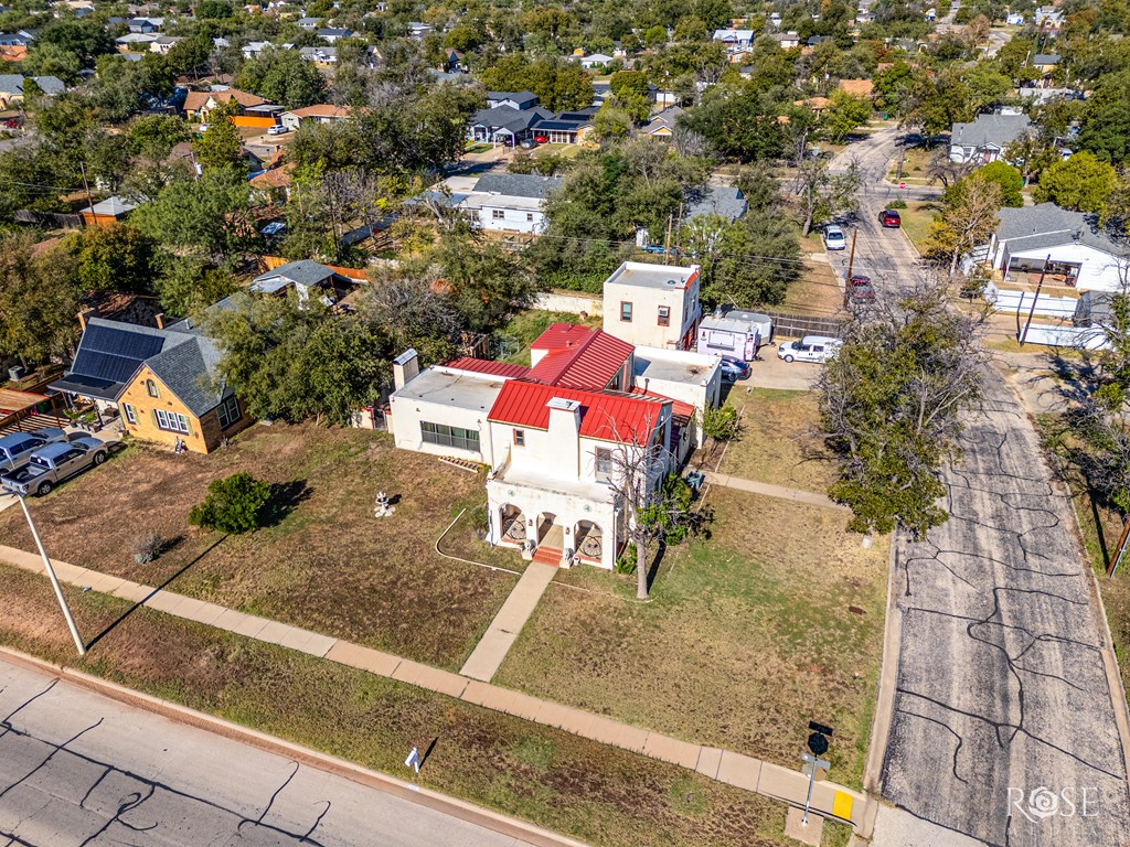 2318 Dallas St Property Photo 44