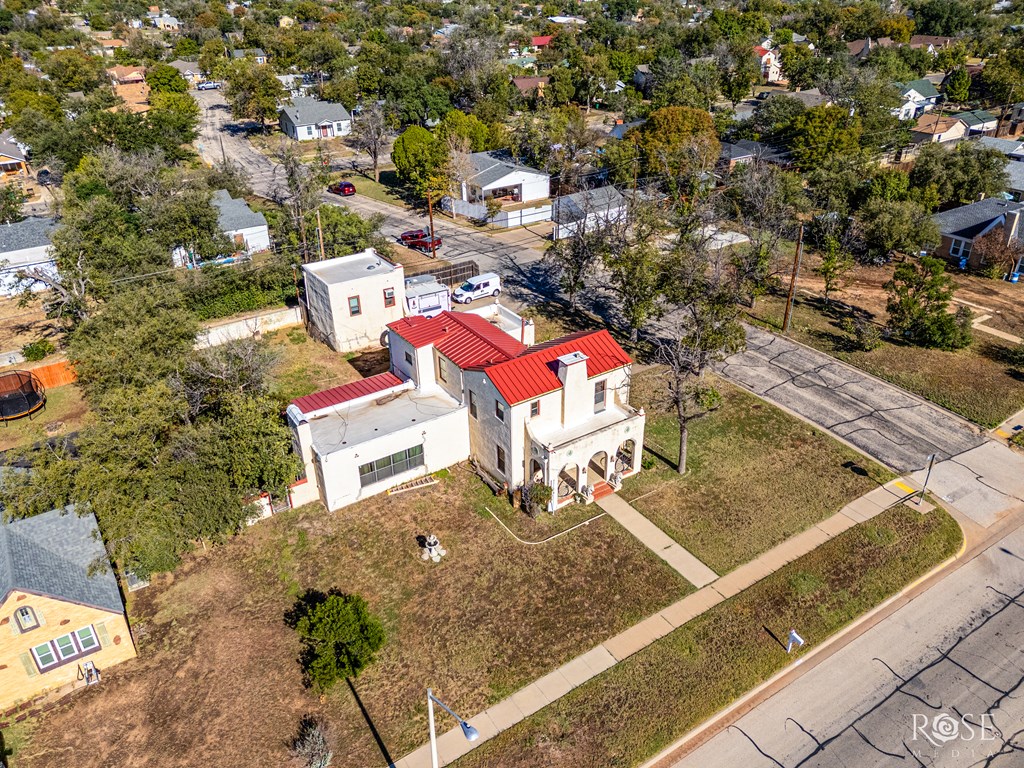 2318 Dallas St Property Photo 46