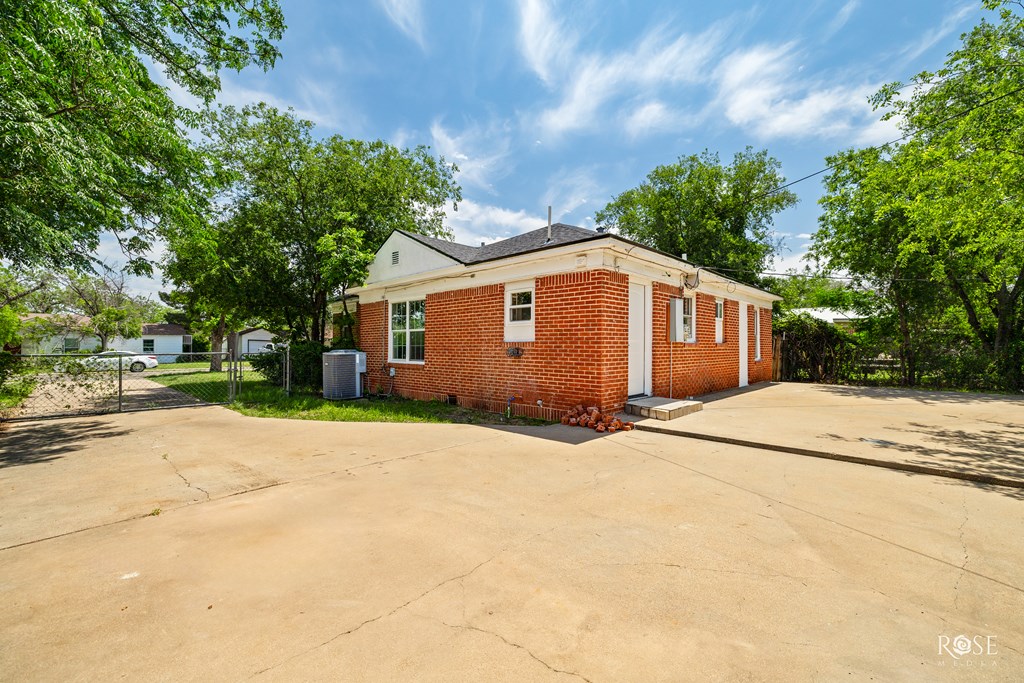 Property Photo 24