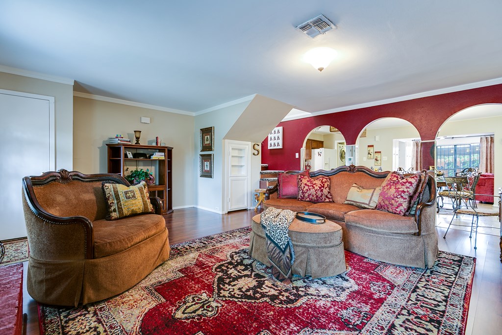 4918 Blue Ridge Trail Property Photo 4