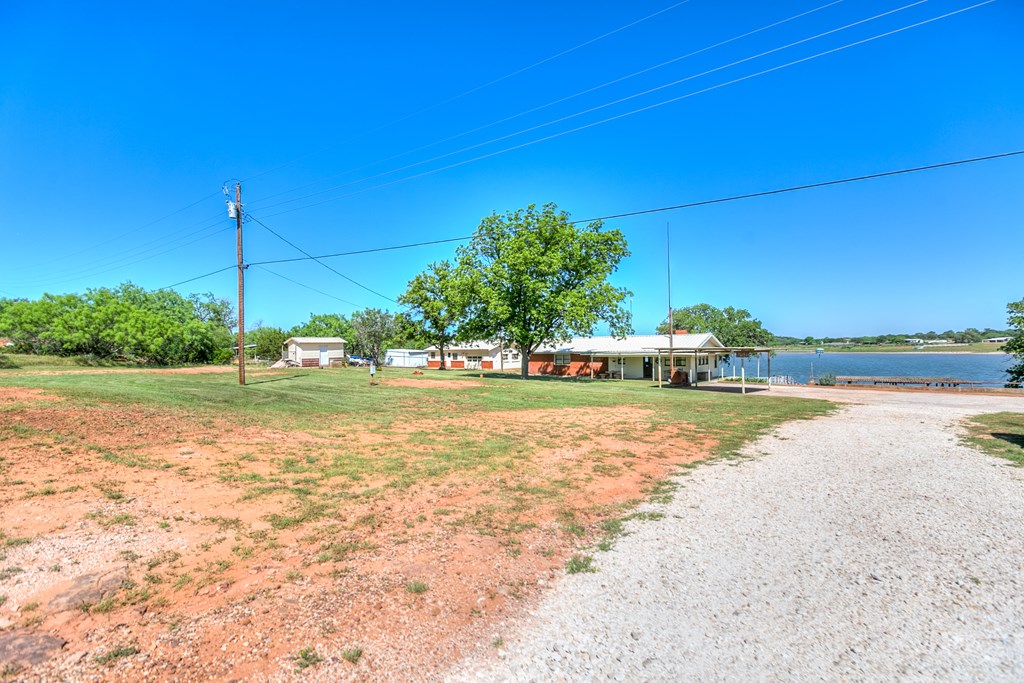 348 Ed's Rd Property Photo 4