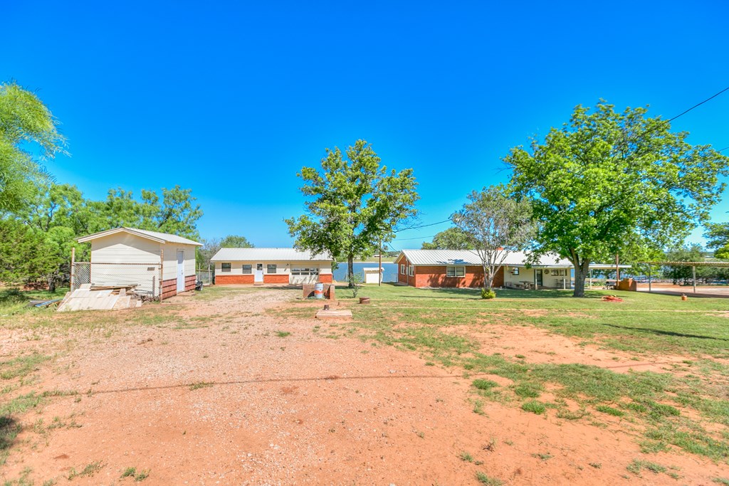 348 Ed's Rd Property Photo 5