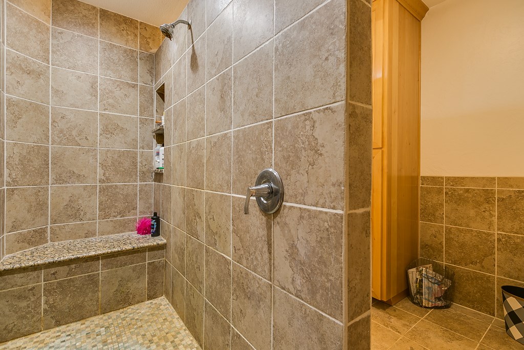 348 Ed's Rd Property Photo 21