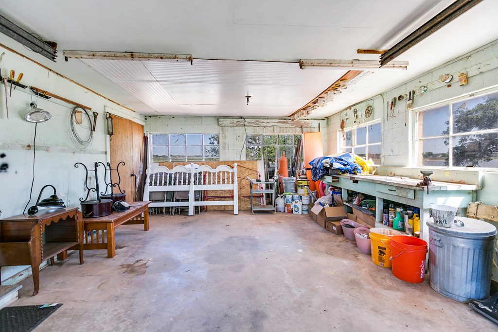 348 Ed's Rd Property Photo 38