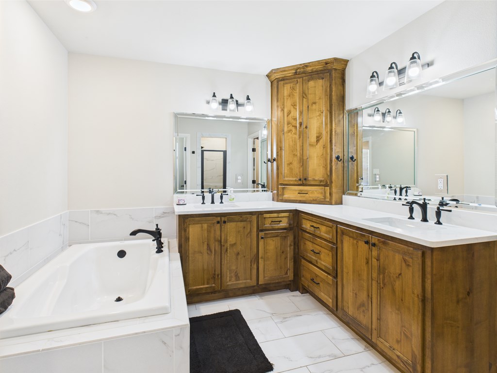 8353 Chad Rd Property Photo 16