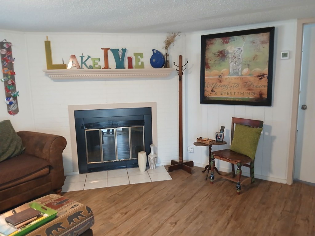 11033 Wink Lane Property Photo 4