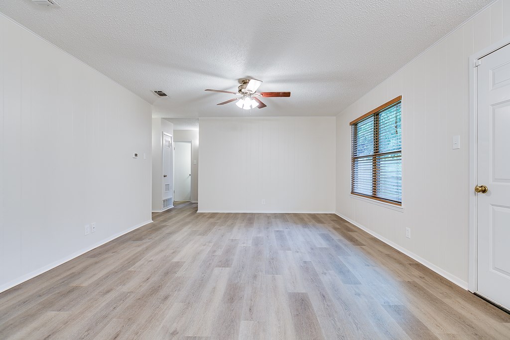 1809 N Harrison St Property Photo 12