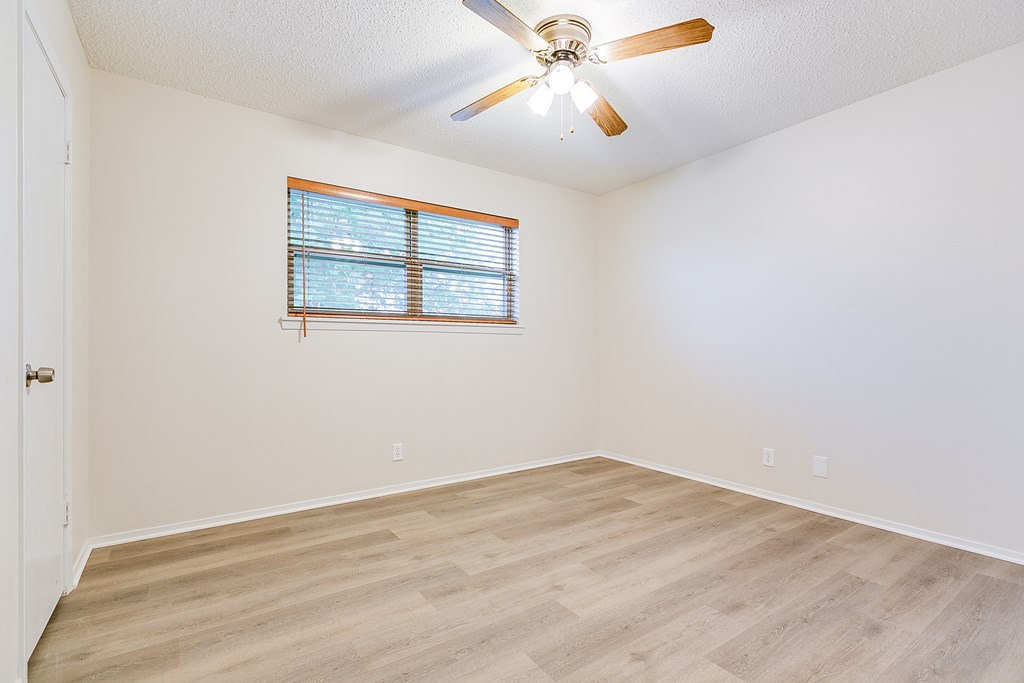 1809 N Harrison St Property Photo 16