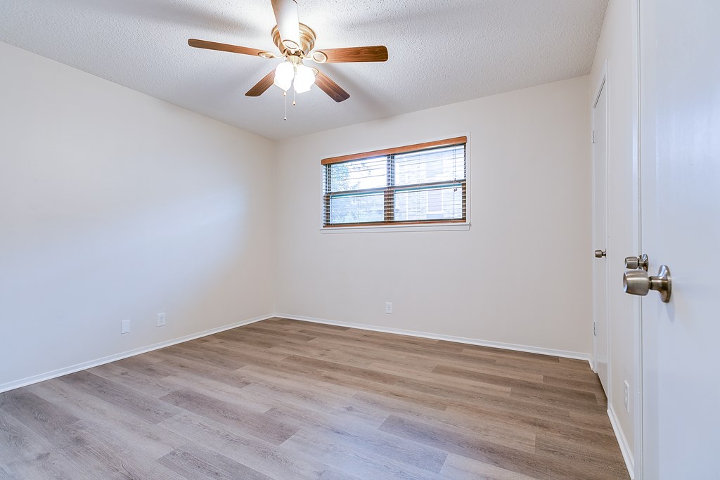 1809 N Harrison St Property Photo 18