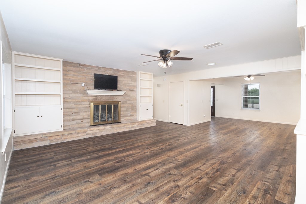 5425 Grape Creek Rd Property Photo 26