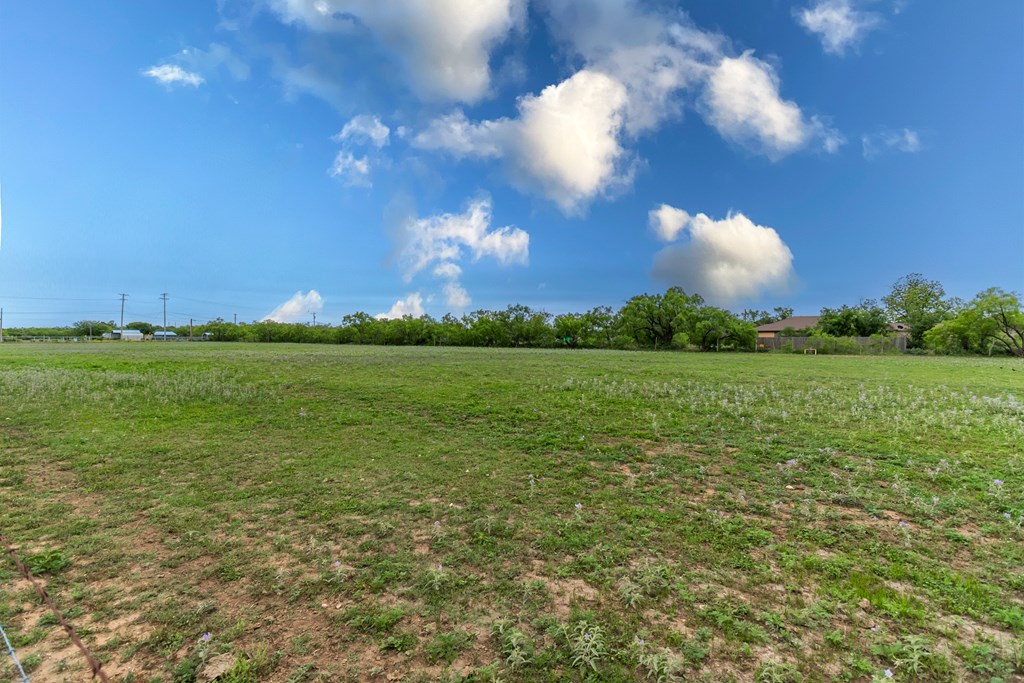 5425 Grape Creek Rd Property Photo 55