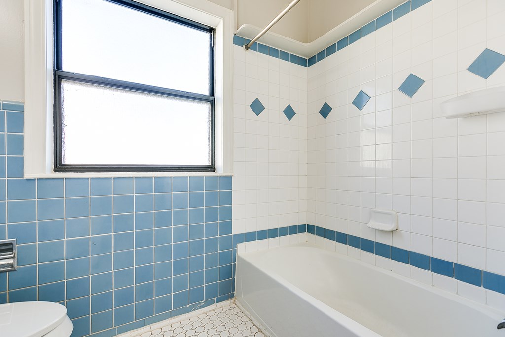 5438 S Loop 306 Property Photo 25