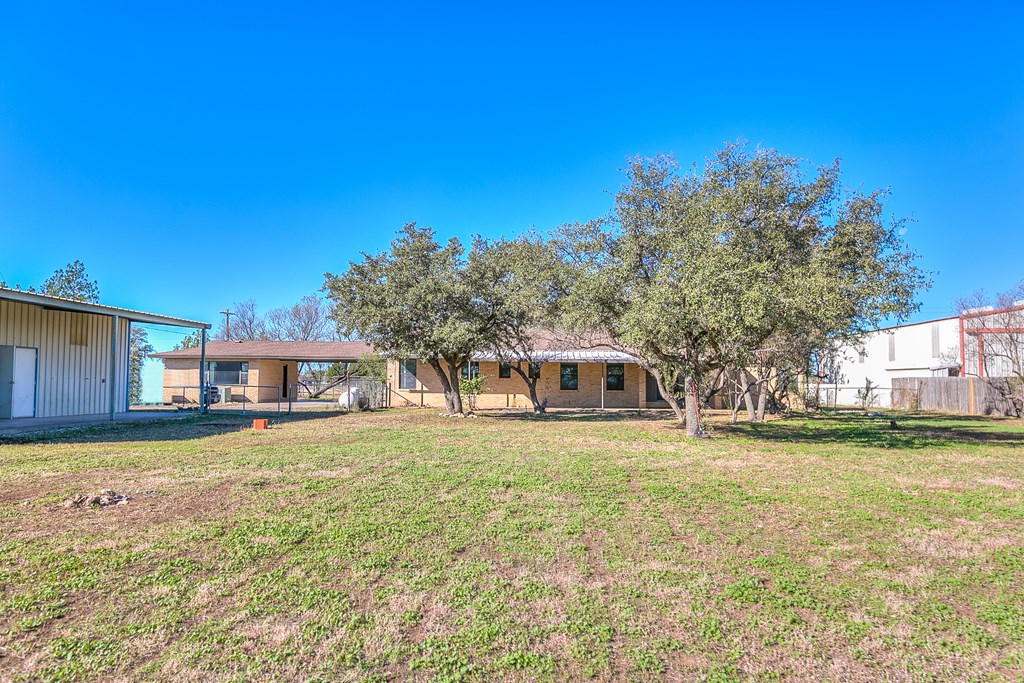 5438 S Loop 306 Property Photo 33