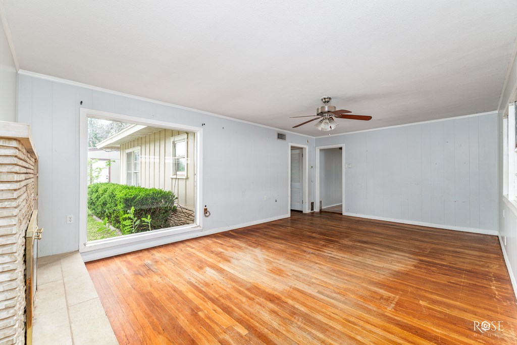 2609 W Beauregard Ave Property Photo 6