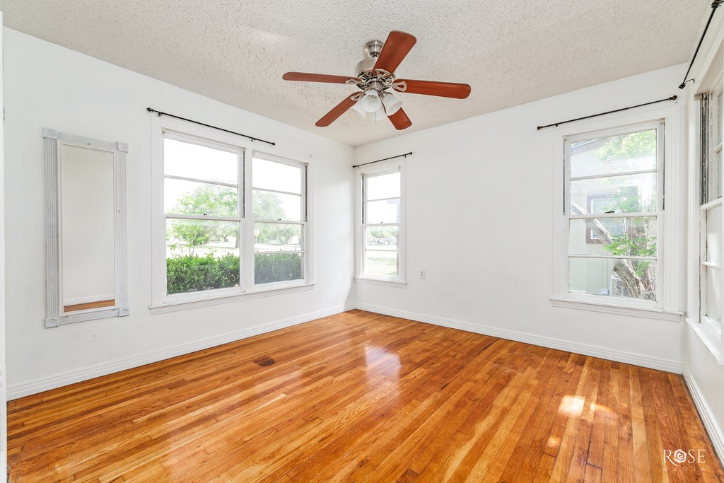2609 W Beauregard Ave Property Photo 19