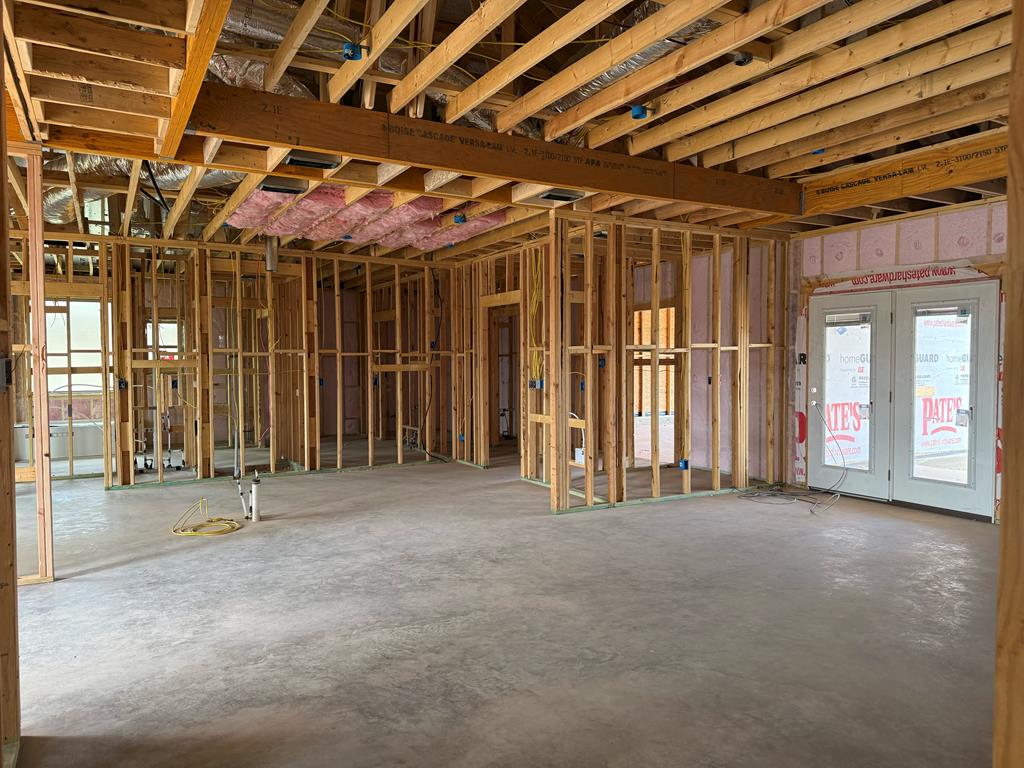 5005 Scarlet Oak Lane Property Photo 3