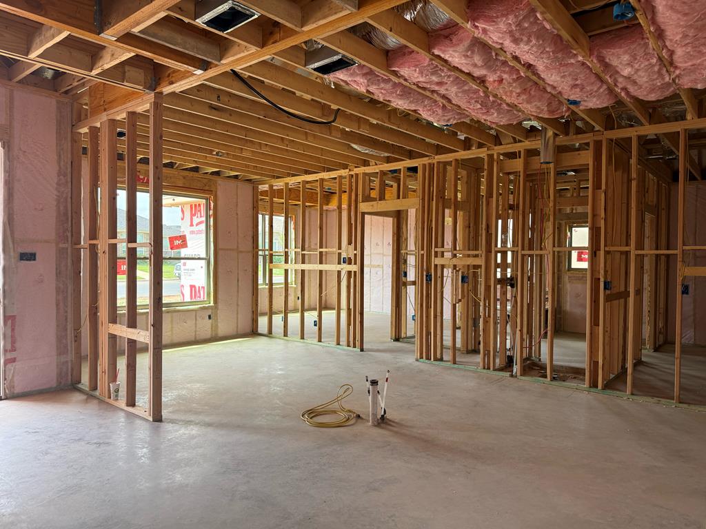 5005 Scarlet Oak Lane Property Photo 4