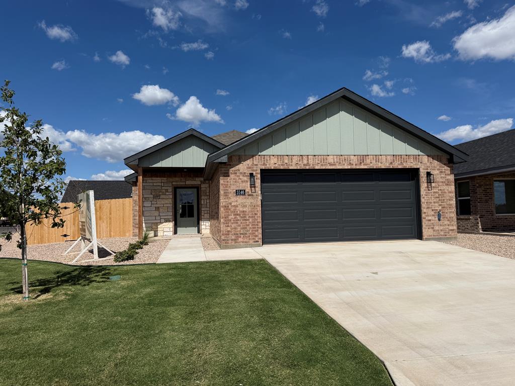 3146 Forest Hill Dr Property Photo 1