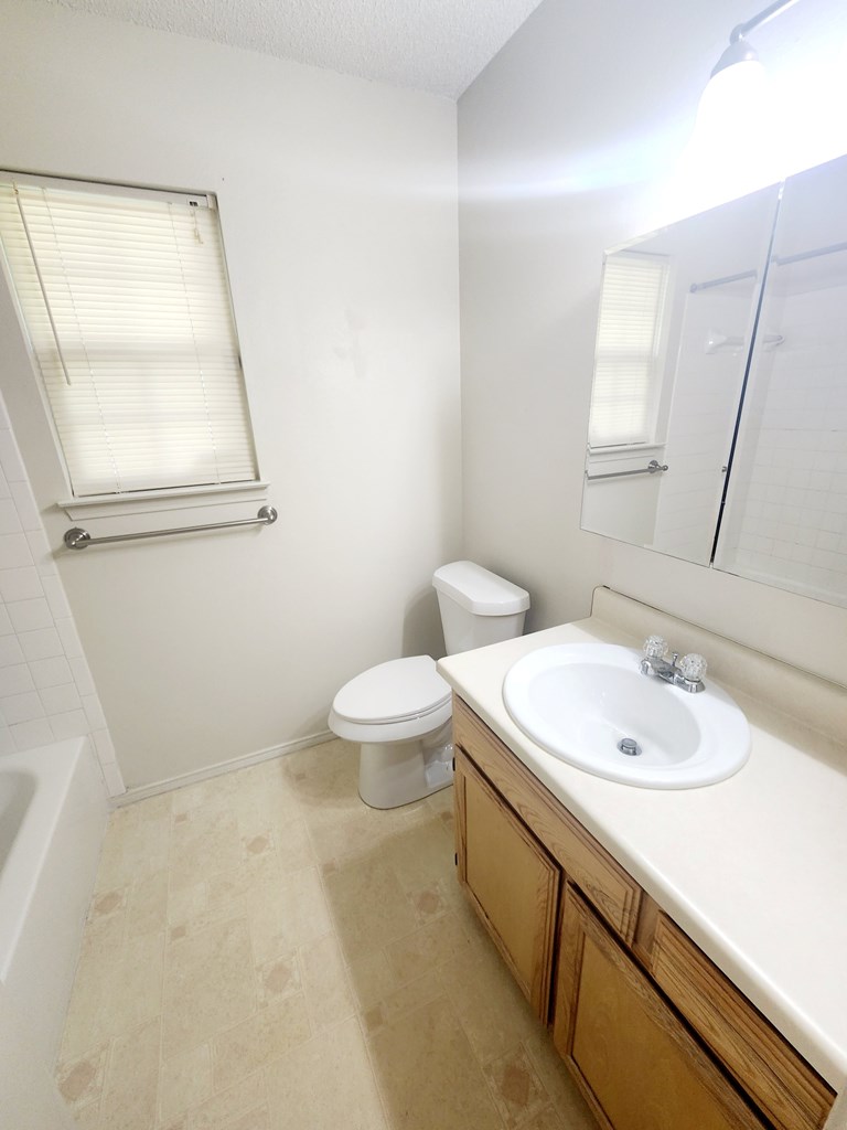 2302 1st Atlas St Property Photo 7