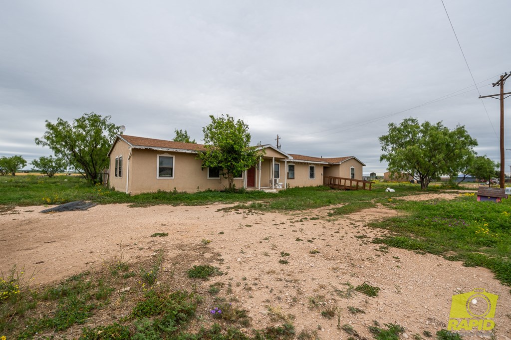10826 W Grape Creek Rd Property Photo 2