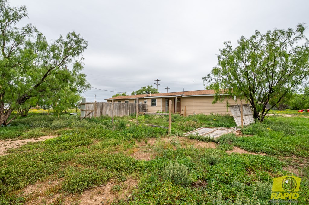 10826 W Grape Creek Rd Property Photo 7