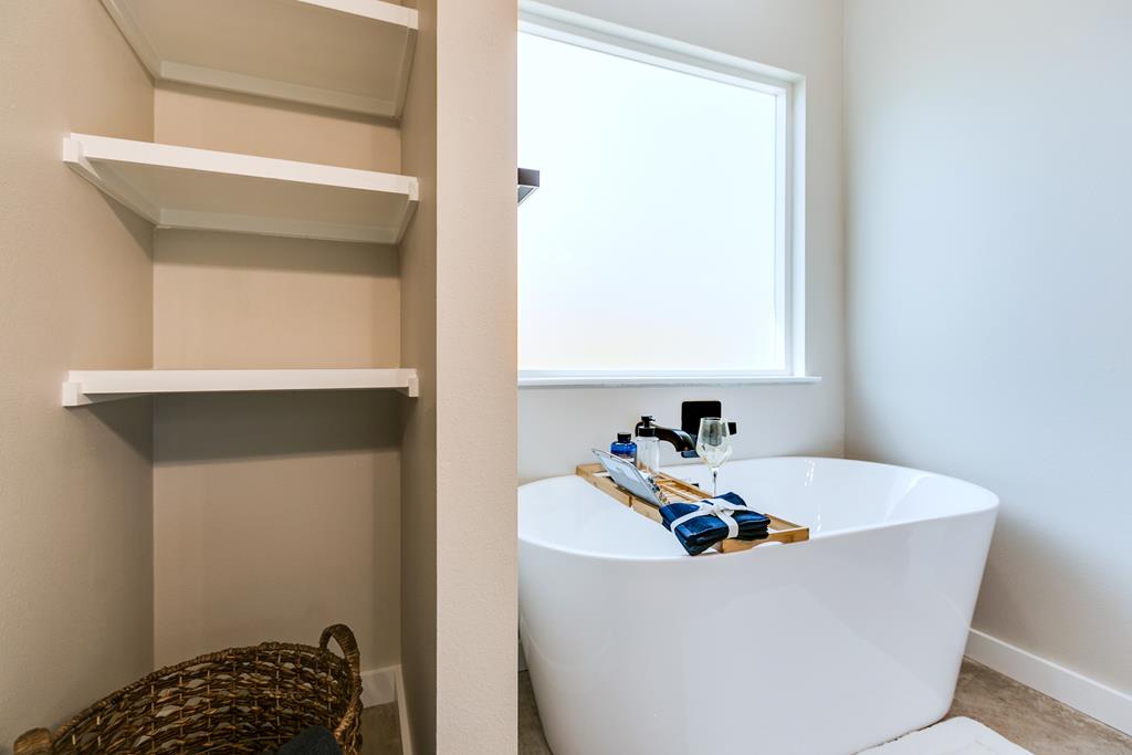 2122 Deaton St Property Photo 24